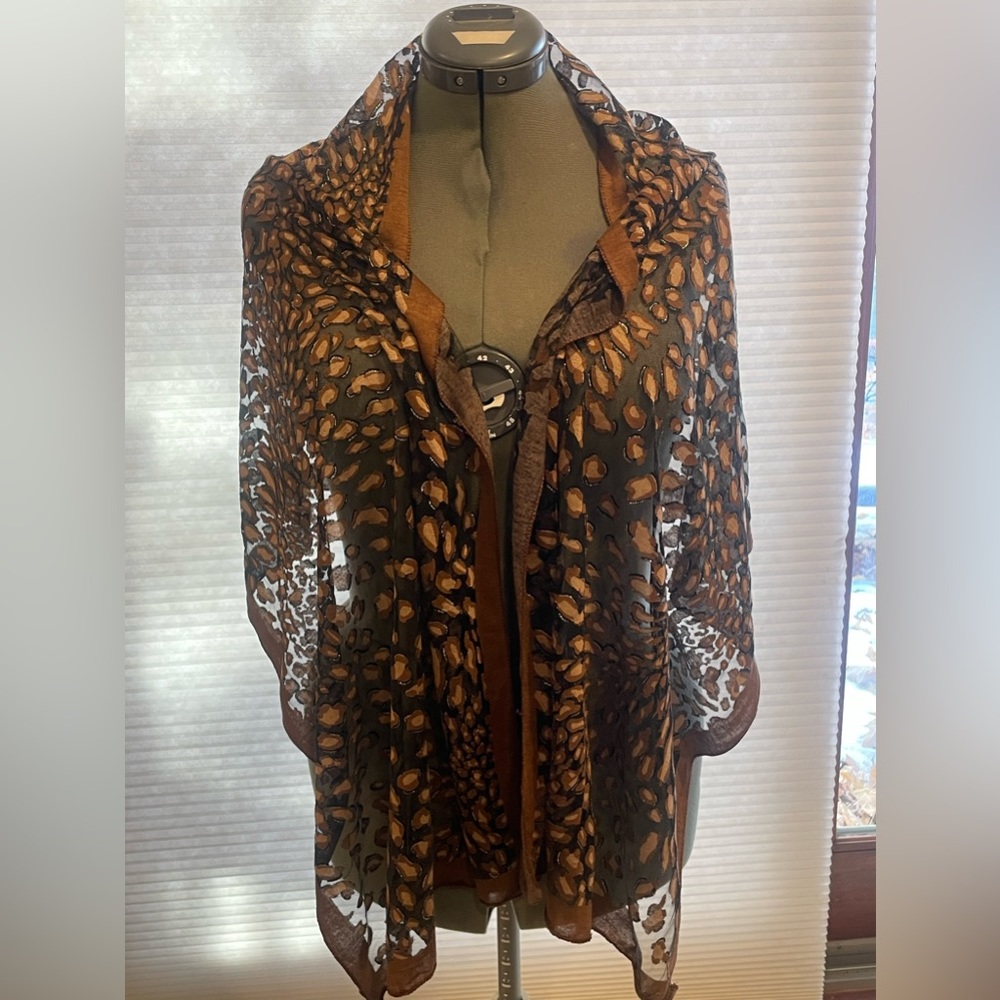 Leopard print scarf